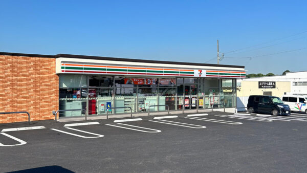セブンイレブン大府半月店|愛知県大府市半月町