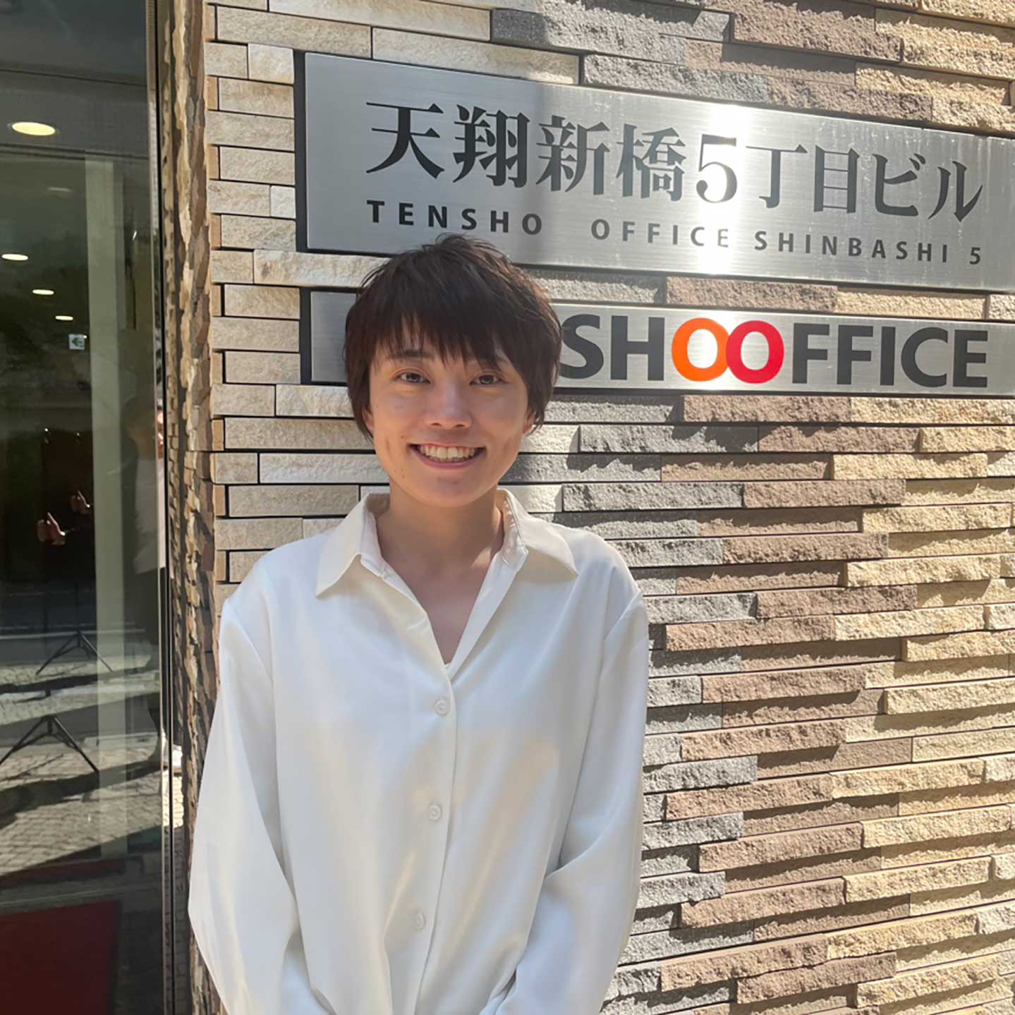 及川 栞のアバター